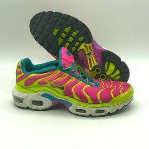 Nike Running Shoes Size 7Y Air Max Plus Tn Volt Pink Blast Athletic Sneakers